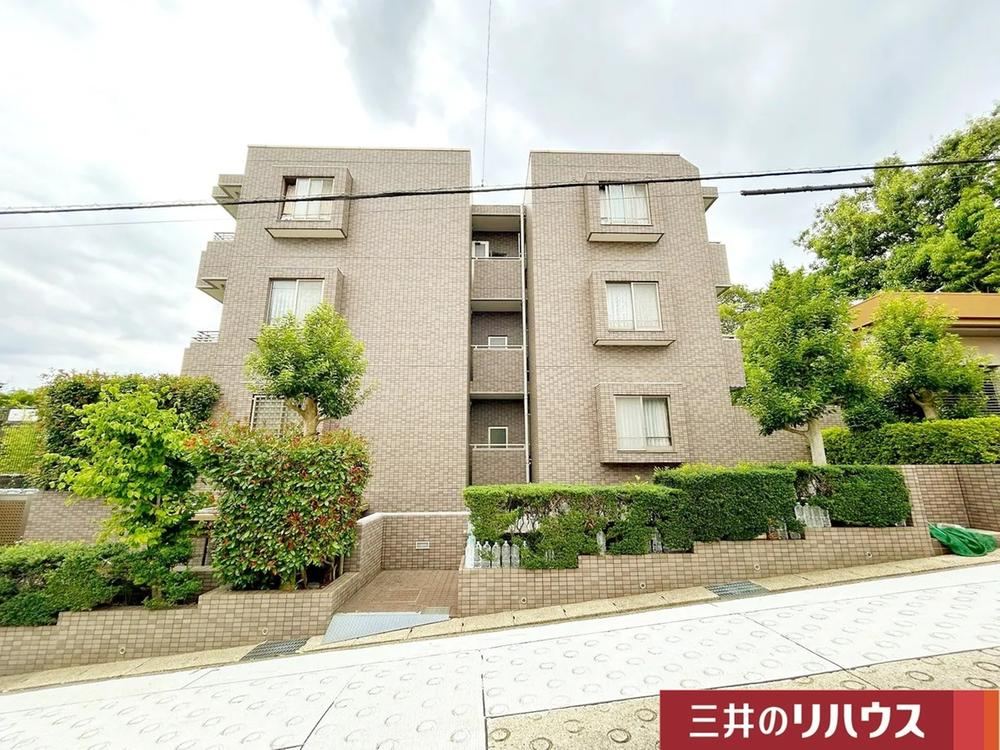 3LDK apartment in Mizuho Ward, Nagoya, Aichi - Photo 1