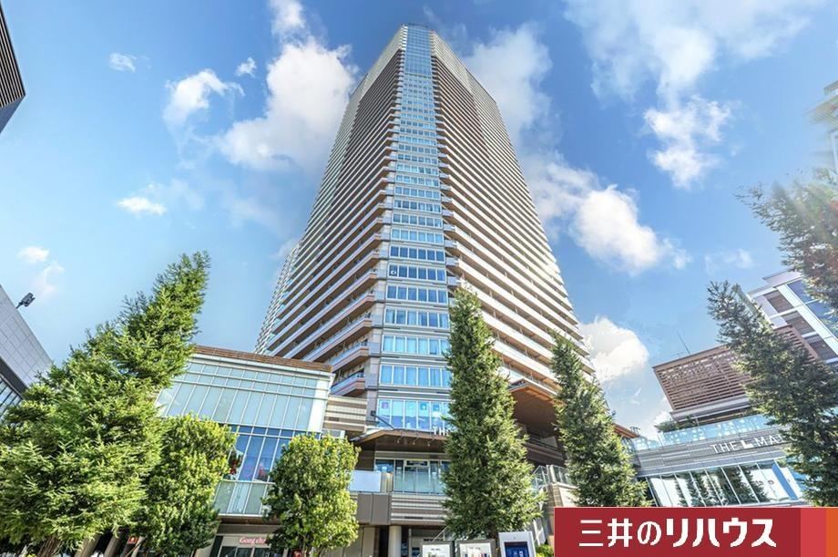 2LDK apartment in Shinagawa Ward, Tokyo - Photo 1