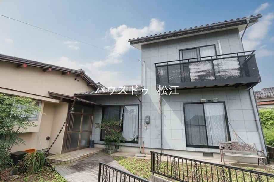 5DK house in Matsue, Shimane - Photo 1