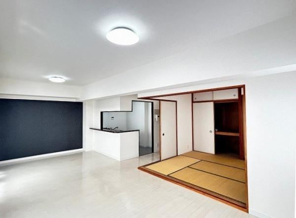 4LDK apartment in Midori Ward, Nagoya, Aichi - Photo 1