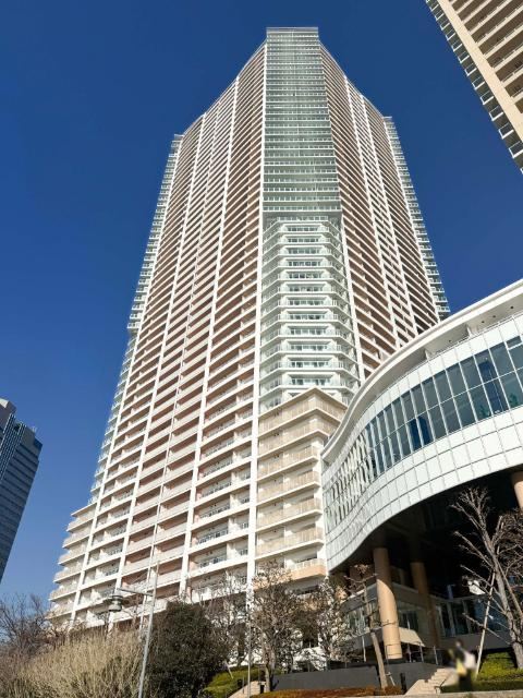 3LDK apartment in Koto Ward, Tokyo - Photo 1