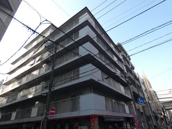 2LDK apartment in Koto Ward, Tokyo - Photo 1