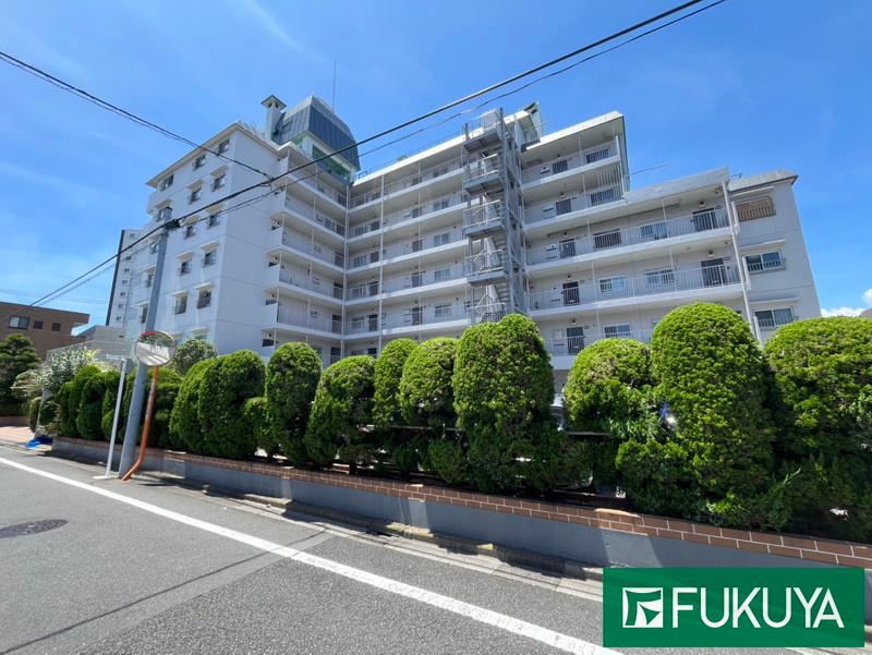 3LDK apartment in Katsushika Ward, Tokyo - Photo 1