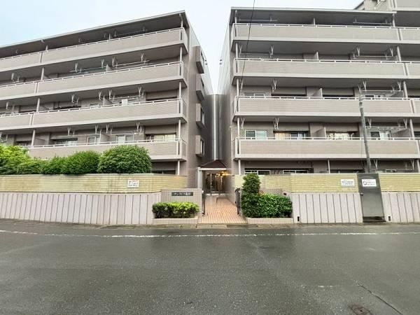 5LDK+S apartment in Misato, Saitama - Photo 1