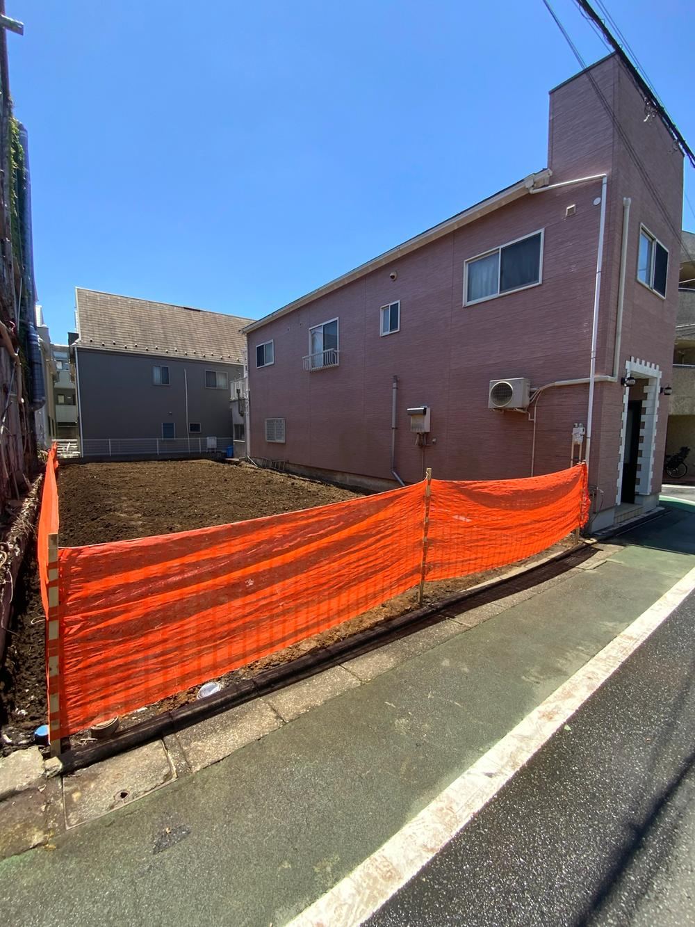 129 m² land in Fuchu, Tokyo - Photo 1