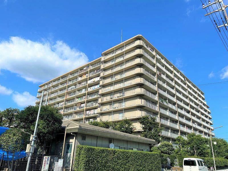 3LDK apartment in Toda, Saitama - Photo 1