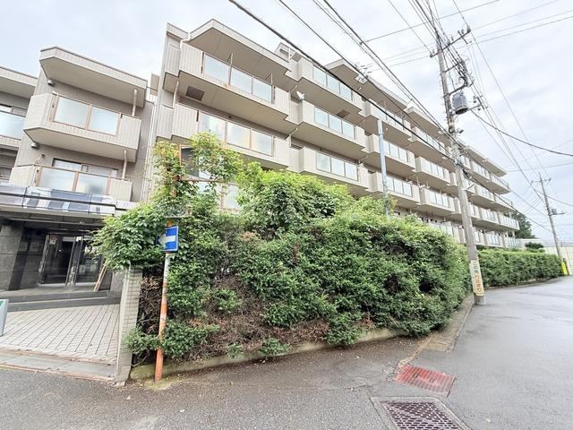 3LDK apartment in Tokorozawa, Saitama - Photo 1