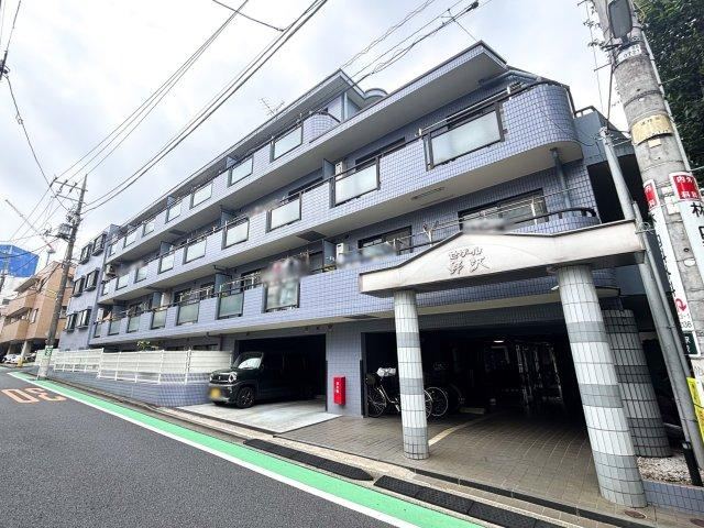 3LDK apartment in Setagaya Ward, Tokyo - Photo 1