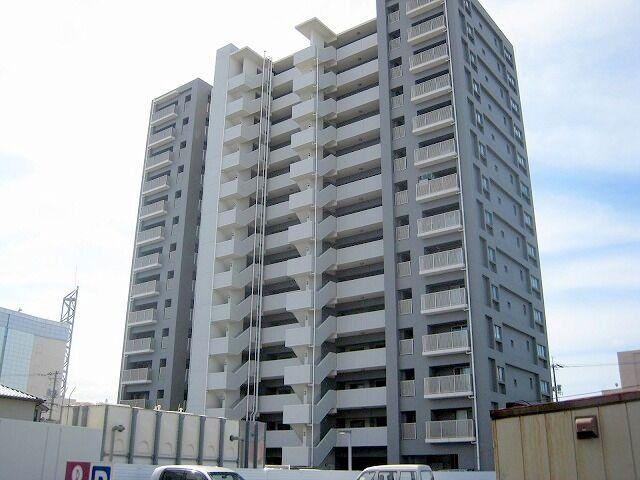 3LDK apartment in Yonago, Tottori - Photo 1