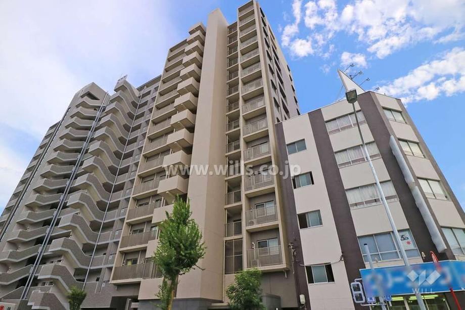 3LDK apartment in Higashi Ward, Nagoya, Aichi - Photo 1