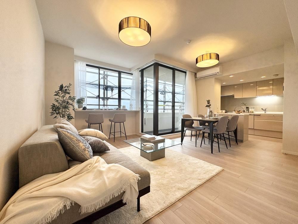 5LDK apartment in Nakano Ward, Tokyo - Photo 1