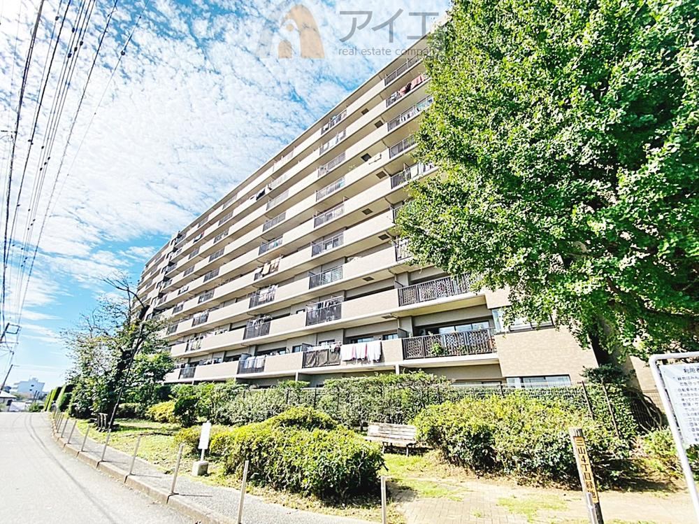 3LDK+S apartment in Funabashi, Chiba - Photo 1