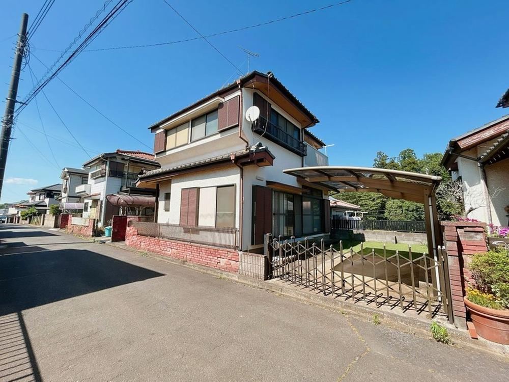 4LDK house in Yachimata, Chiba - Photo 1