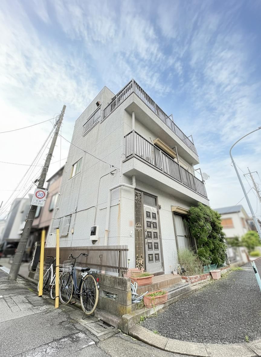 6DK house in Warabi, Saitama - Photo 1