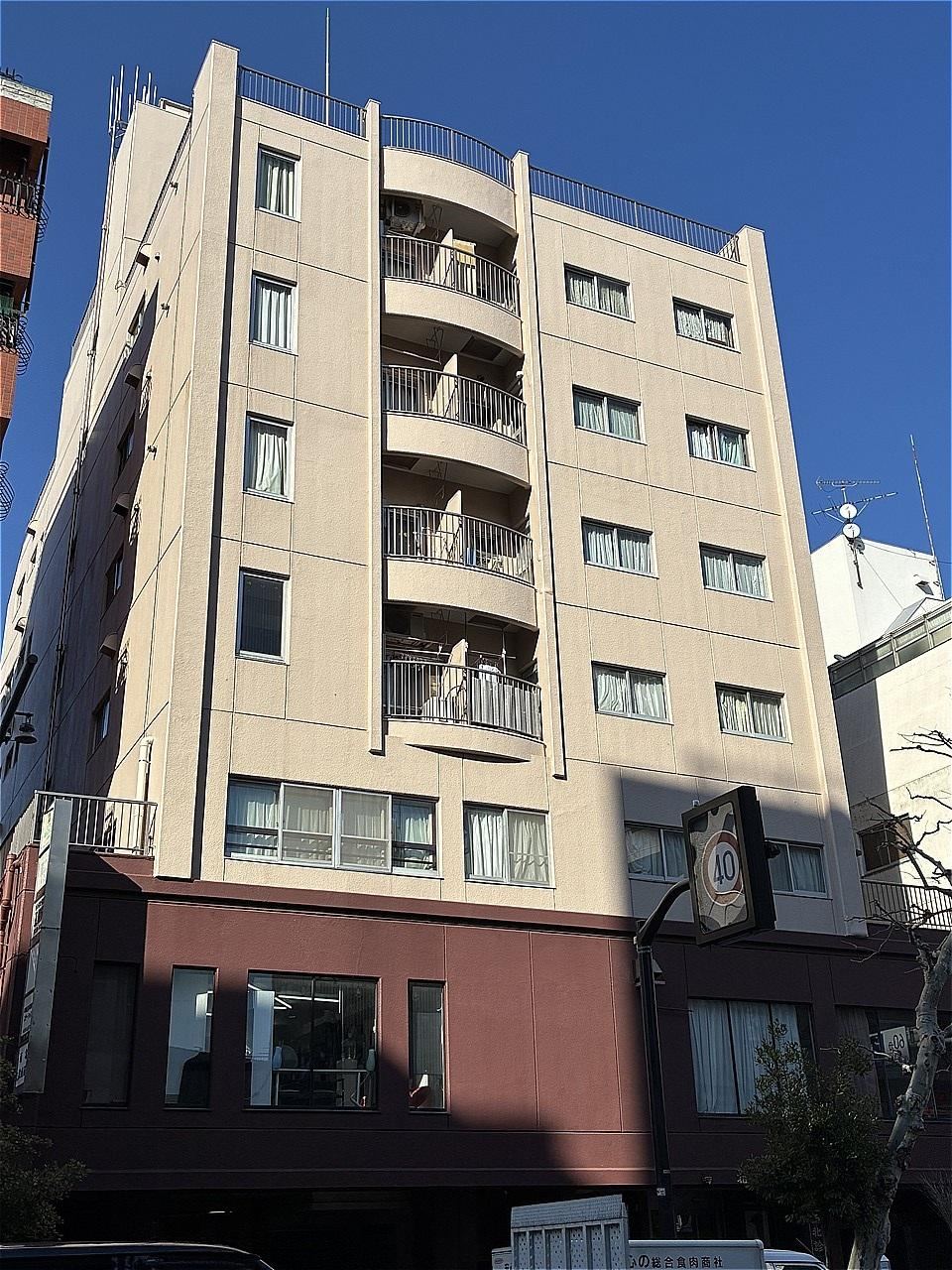 1K apartment in Shinjuku Ward, Tokyo - Photo 1