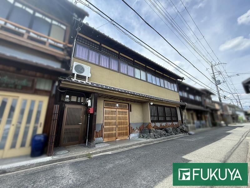 17DK house in Yawata, Kyoto - Photo 1