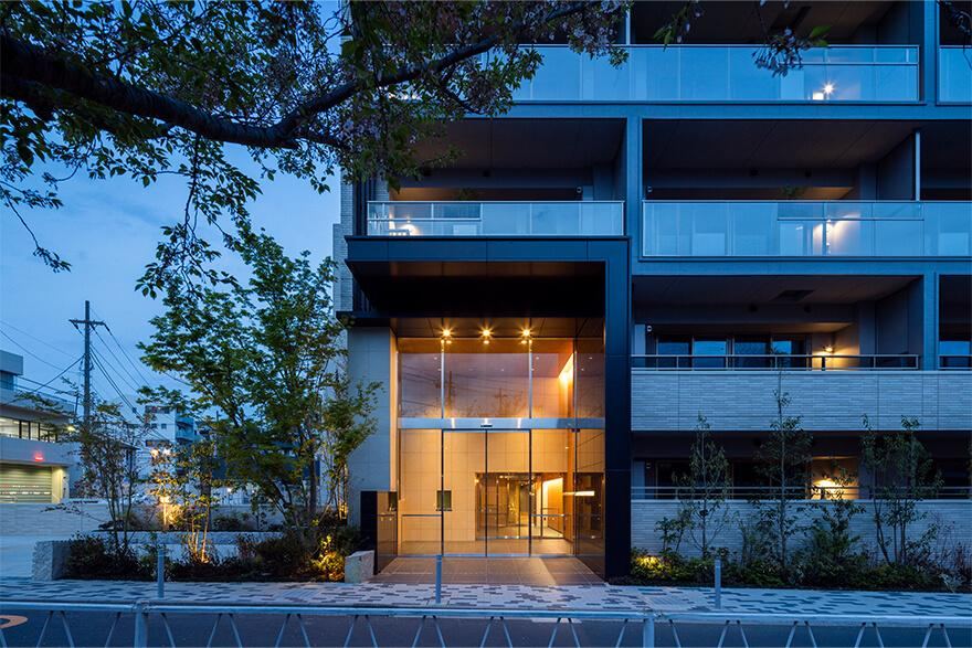 2LDK apartment in Meguro Ward, Tokyo - Photo 1