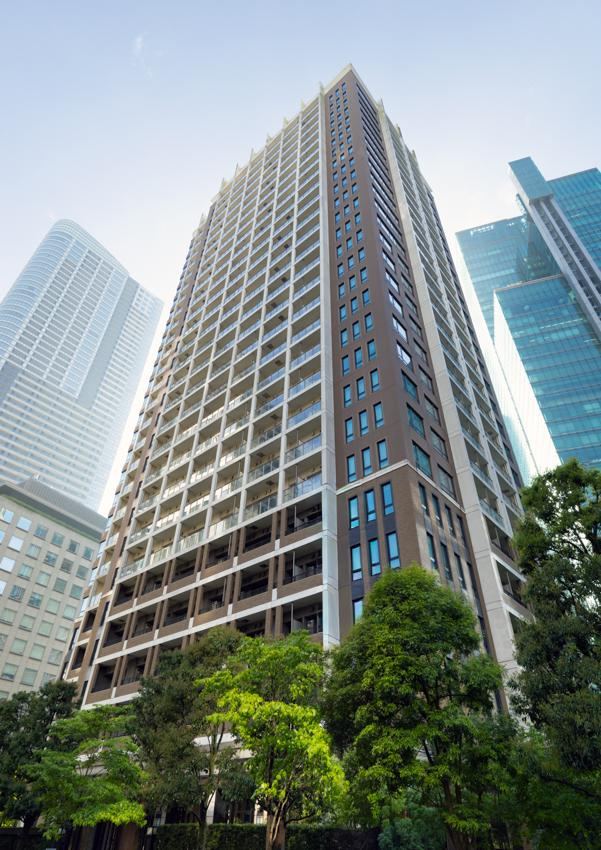 3LDK apartment in Minato Ward, Tokyo - Photo 1
