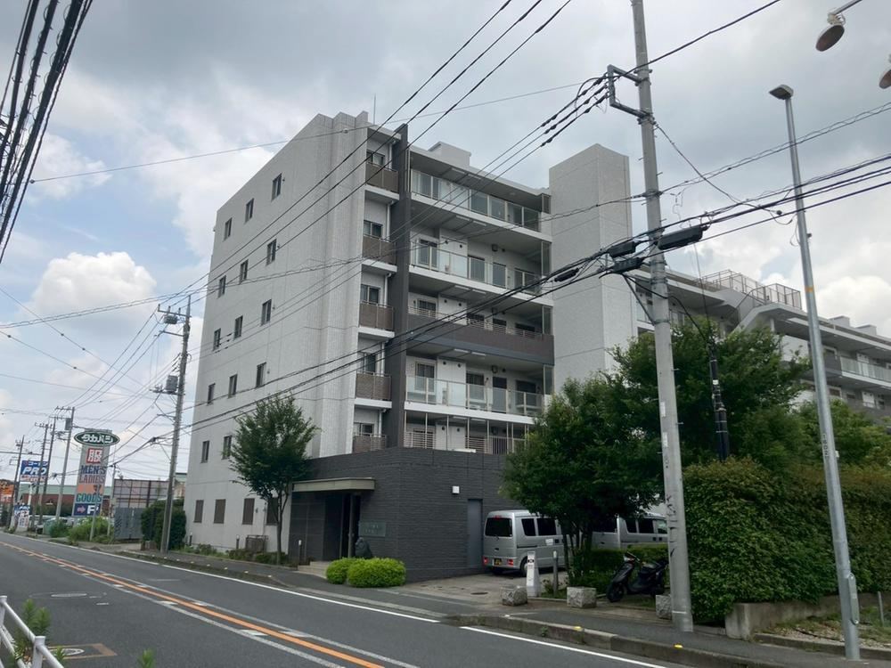 4LDK apartment in Yamato, Kanagawa - Photo 1