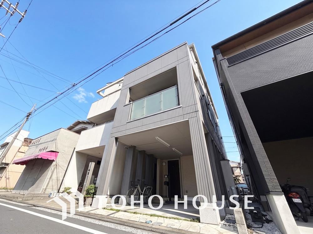 4LDK house in Isogo Ward, Yokohama, Kanagawa - Photo 1