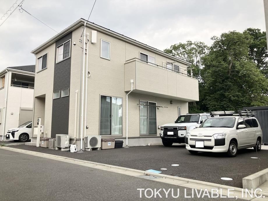 4LDK house in Ebina, Kanagawa - Photo 1