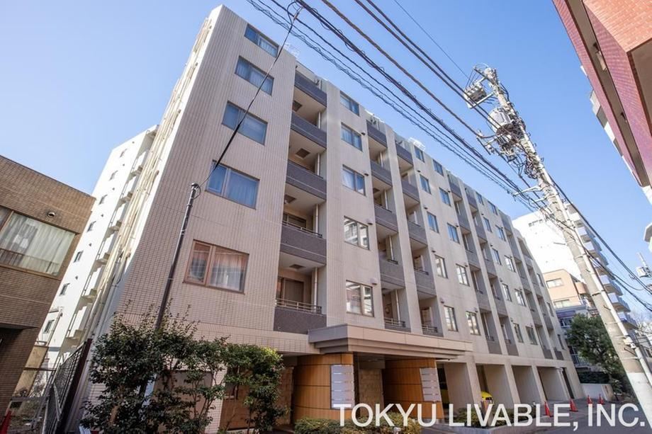 2LDK apartment in Suginami Ward, Tokyo - Photo 1