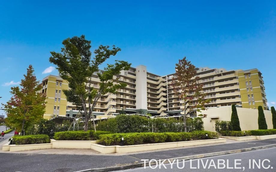 4LDK apartment in Hachioji, Tokyo - Photo 1