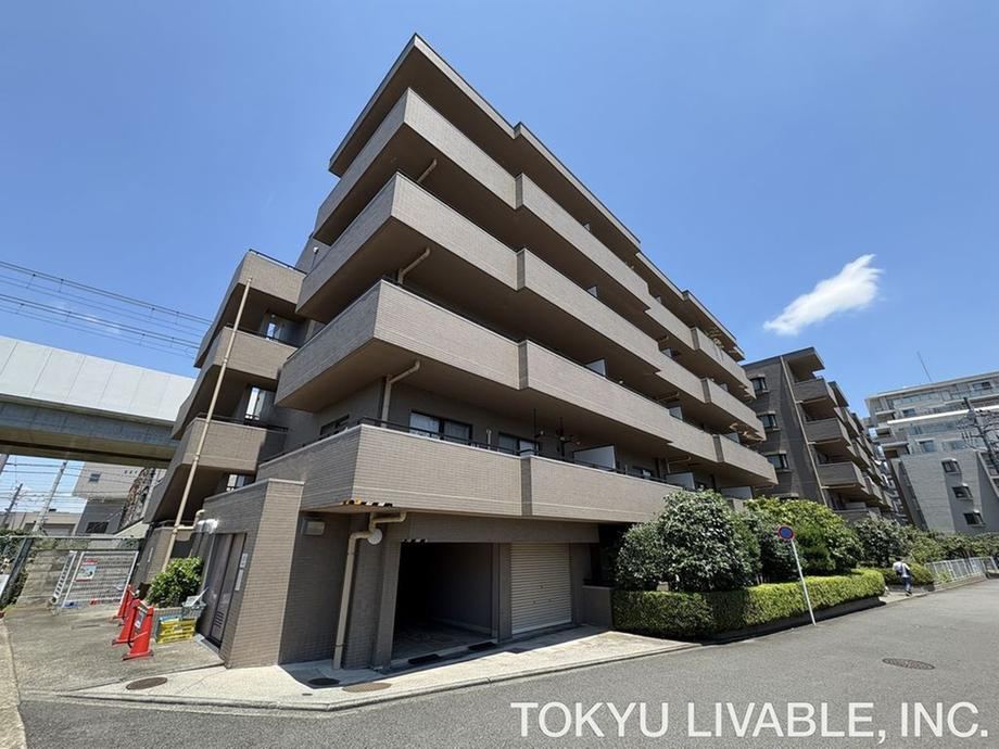 1LDK+S apartment in Koganei, Tokyo - Photo 1