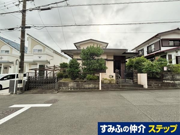 182 m² land in Ayase, Kanagawa - Photo 1