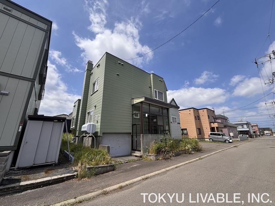 207 m² land in Kita Ward, Sapporo, Hokkaido - Photo 1
