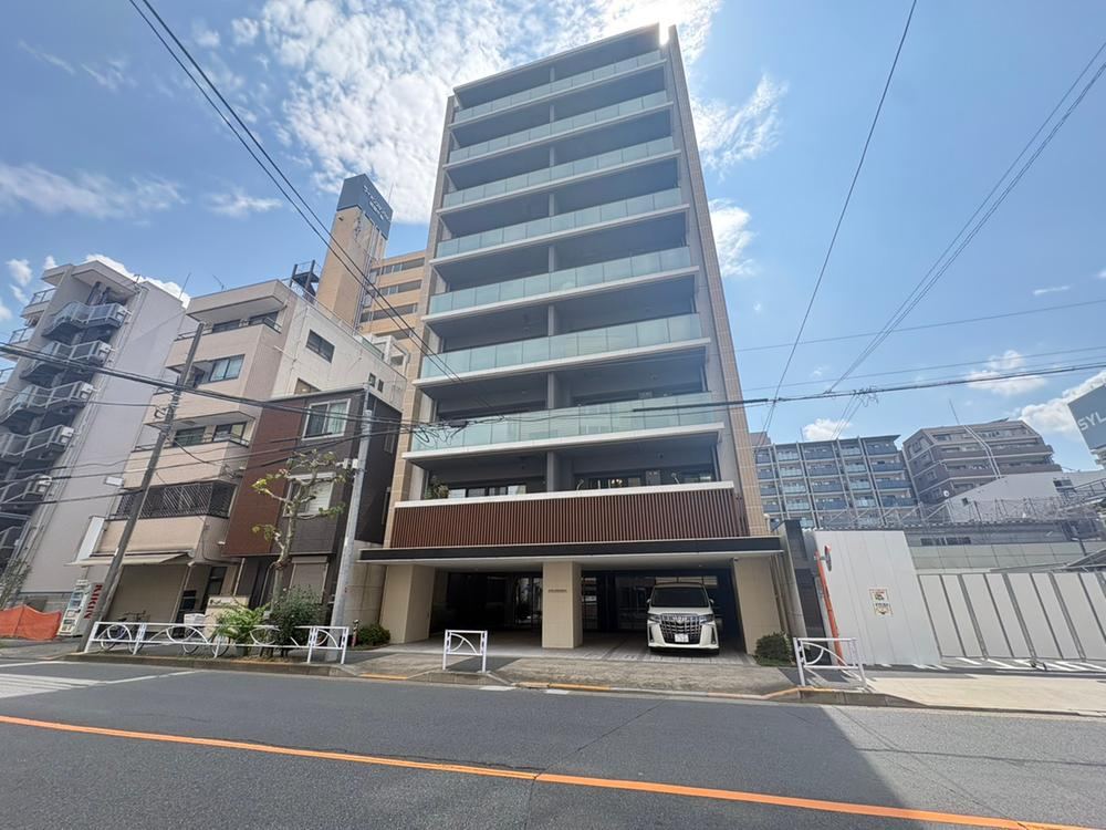 1LDK apartment in Sumida Ward, Tokyo - Photo 1