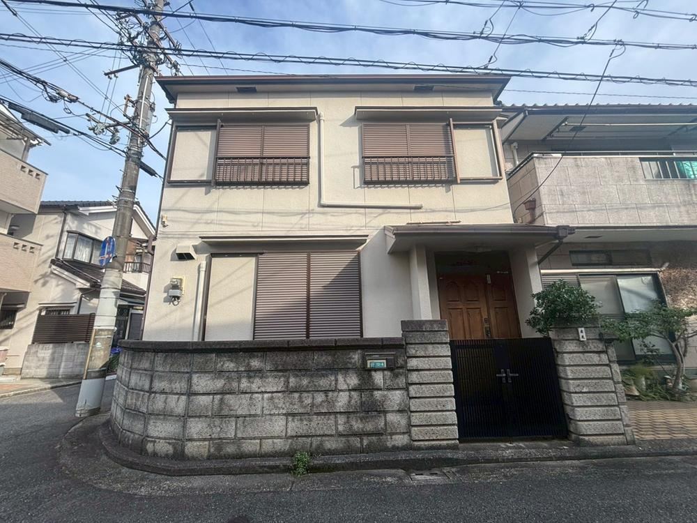 3LDK house in Nishi Ward, Sakai, Osaka - Photo 1