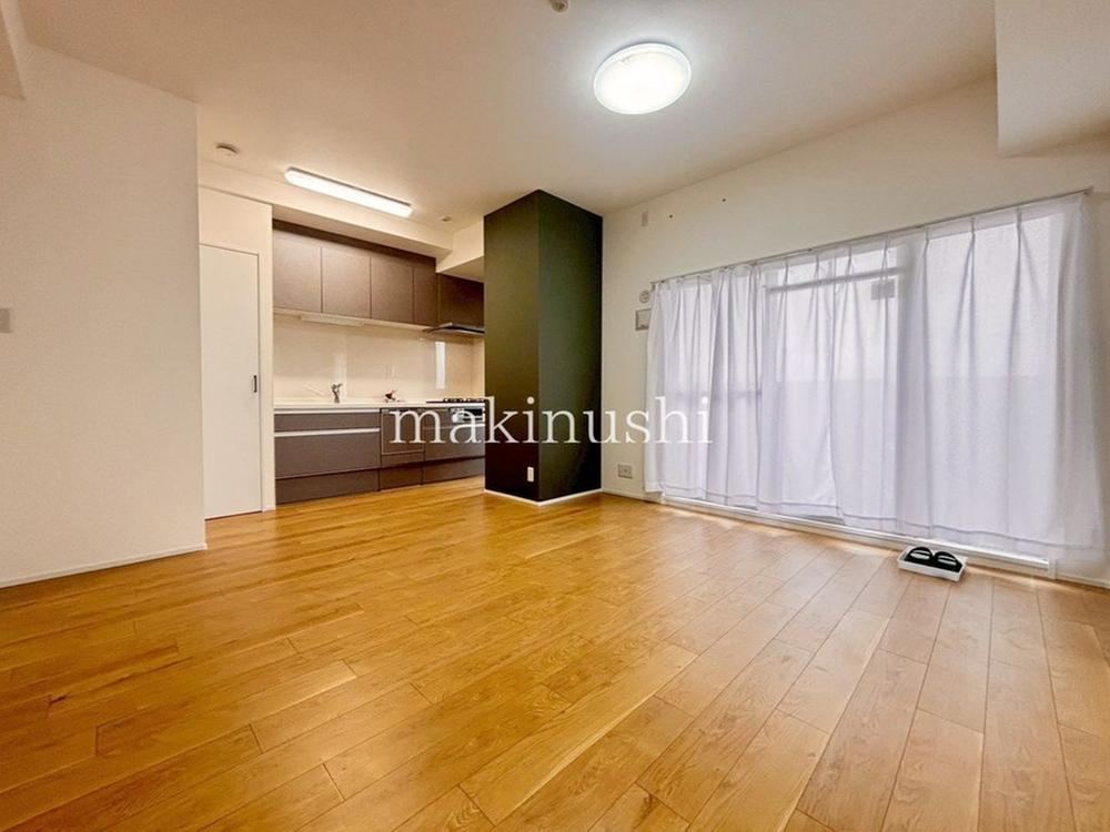 3LDK apartment in Kita Ward, Sakai, Osaka - Photo 1