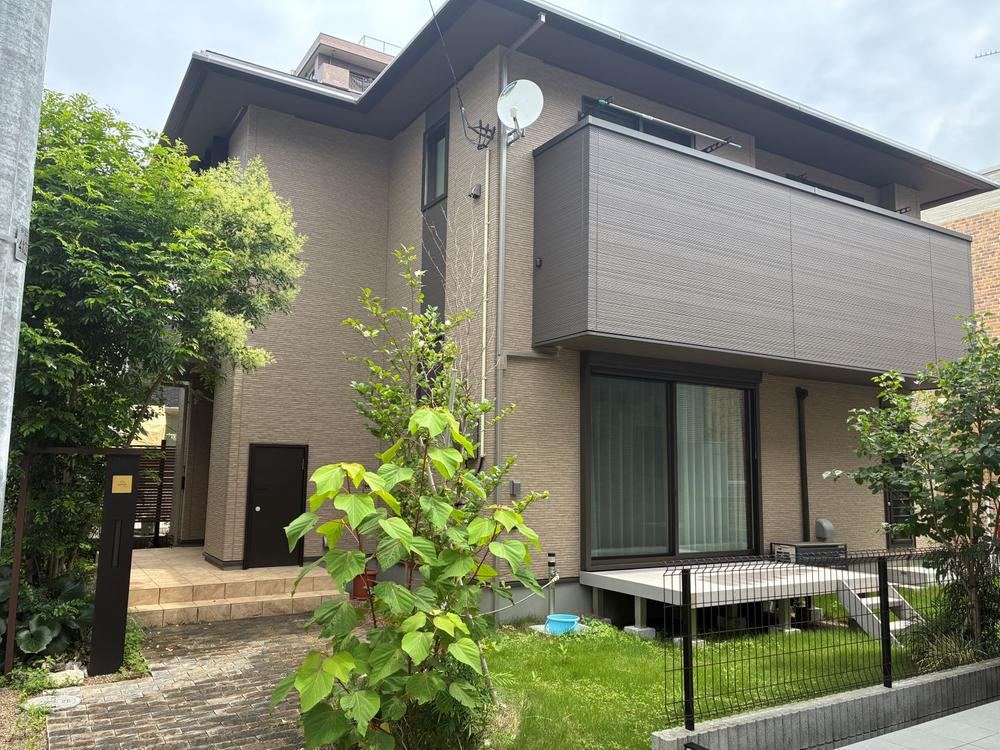3LDK+2S house in Taihaku Ward, Sendai, Miyagi - Photo 1