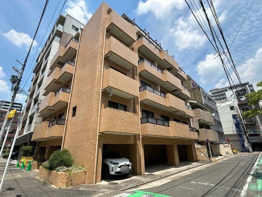 2LDK apartment in Higashi Ward, Nagoya, Aichi - Photo 1