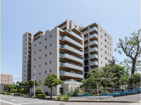 3LDK apartment in Koto Ward, Tokyo - Photo 1