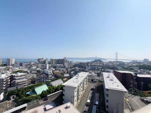 3LDK apartment in Tarumi Ward, Kobe, Hyogo - Photo 1