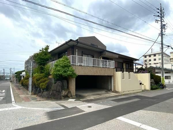6LDK house in Takahama, Aichi - Photo 1