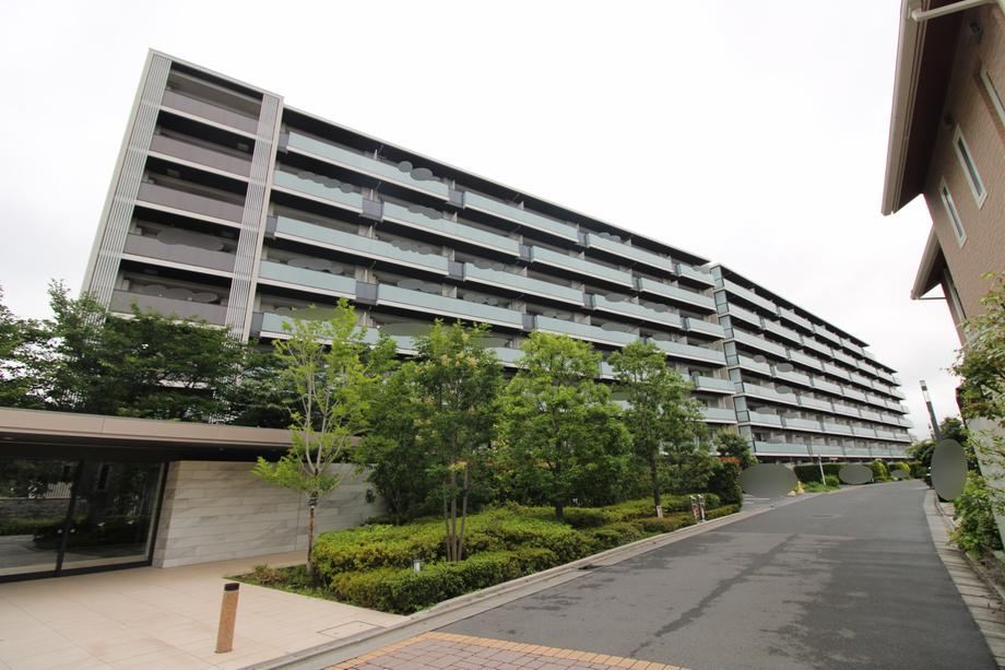 3LDK apartment in Asaka, Saitama - Photo 1