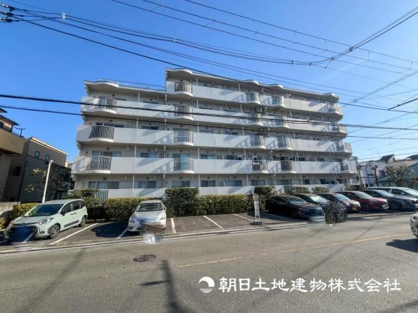 3LDK apartment in Kanagawa Ward, Yokohama, Kanagawa - Photo 1