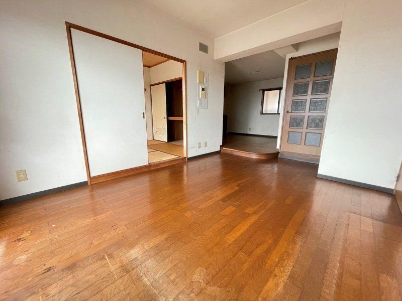 3LDK apartment in Toyohashi, Aichi - Photo 1