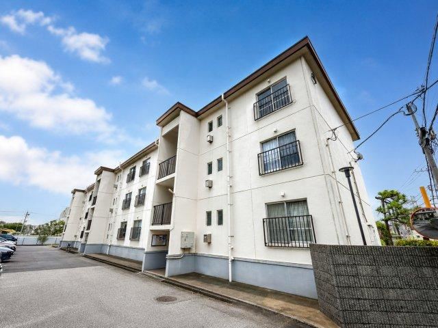 2LDK apartment in Funabashi, Chiba - Photo 1