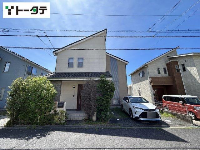 4LDK house in Asaminami Ward, Hiroshima - Photo 1