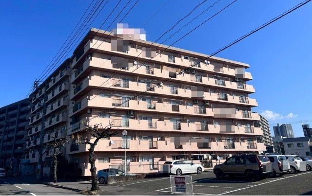2LDK apartment in Naka Ward, Hiroshima - Photo 1