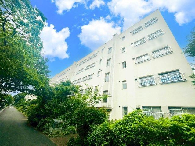 3K apartment in Chofu, Tokyo - Photo 1