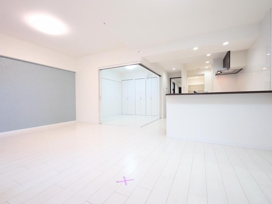 2LDK apartment in Tempaku Ward, Nagoya, Aichi - Photo 1