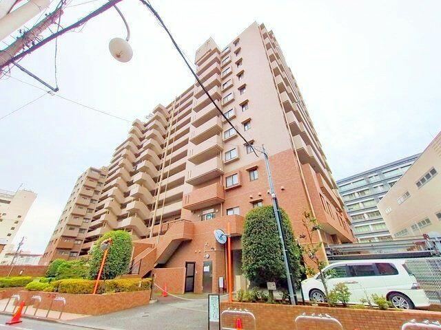 3LDK apartment in Hachioji, Tokyo - Photo 1