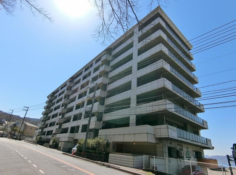 4LDK apartment in Kure, Hiroshima - Photo 1