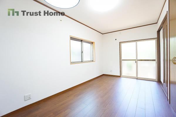 3LDK house in Higashinada Ward, Kobe, Hyogo - Photo 1