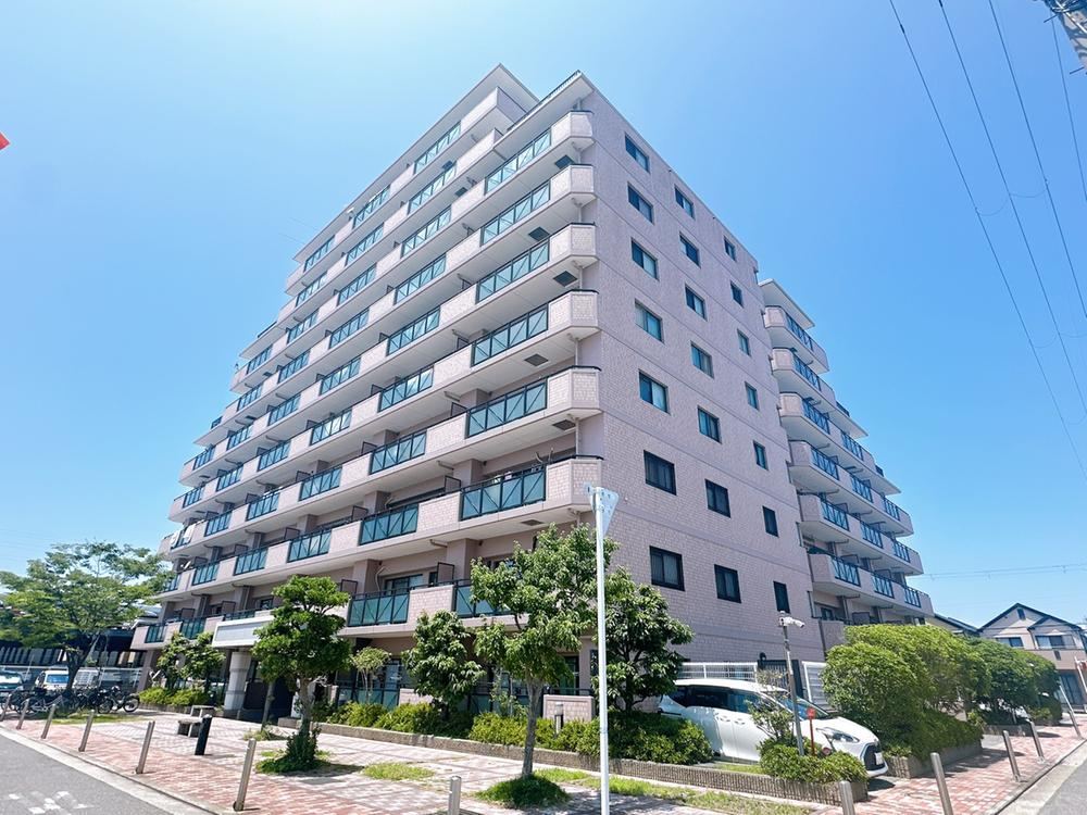 3LDK apartment in Nishi Ward, Sakai, Osaka - Photo 1